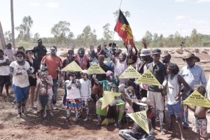 Protesters march against NT's McArthur River zinc mine 'pollution'