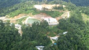 Waterways contaminated by cyanide below the Sinivet gold mine
